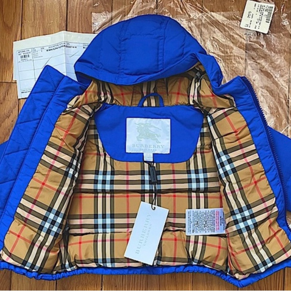 100% authentic Burberry coat in blue